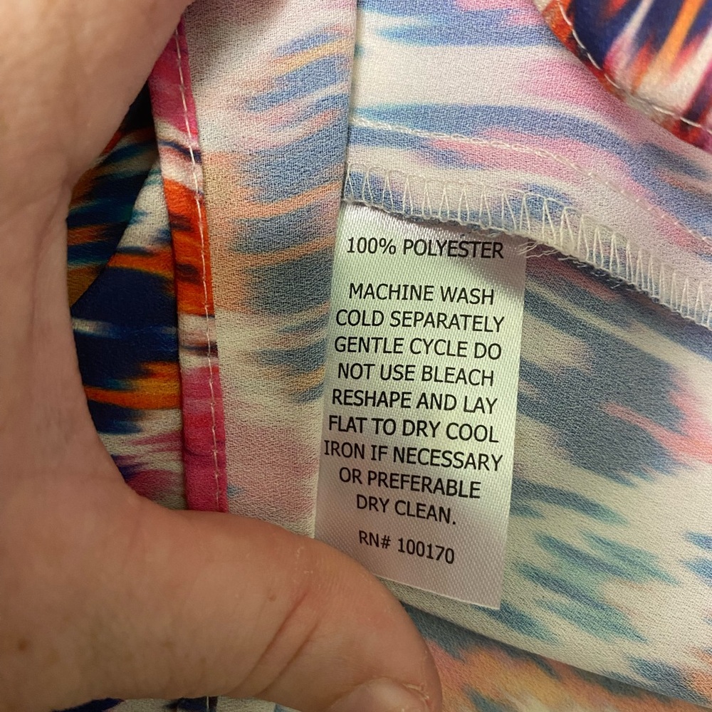 Alice Collection Women's Colorful Sleeveless Top - Small - Picture 6 of 6